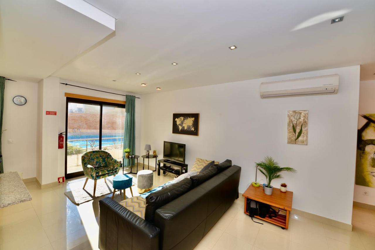 Silver - Apartment For 4 Guests 150M From Beach São Martinho do Porto Exterior photo