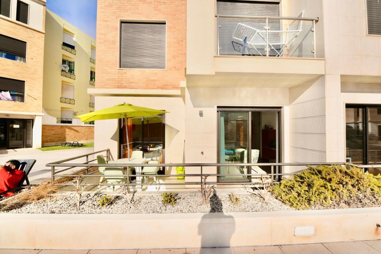 Silver - Apartment For 4 Guests 150M From Beach São Martinho do Porto Exterior photo